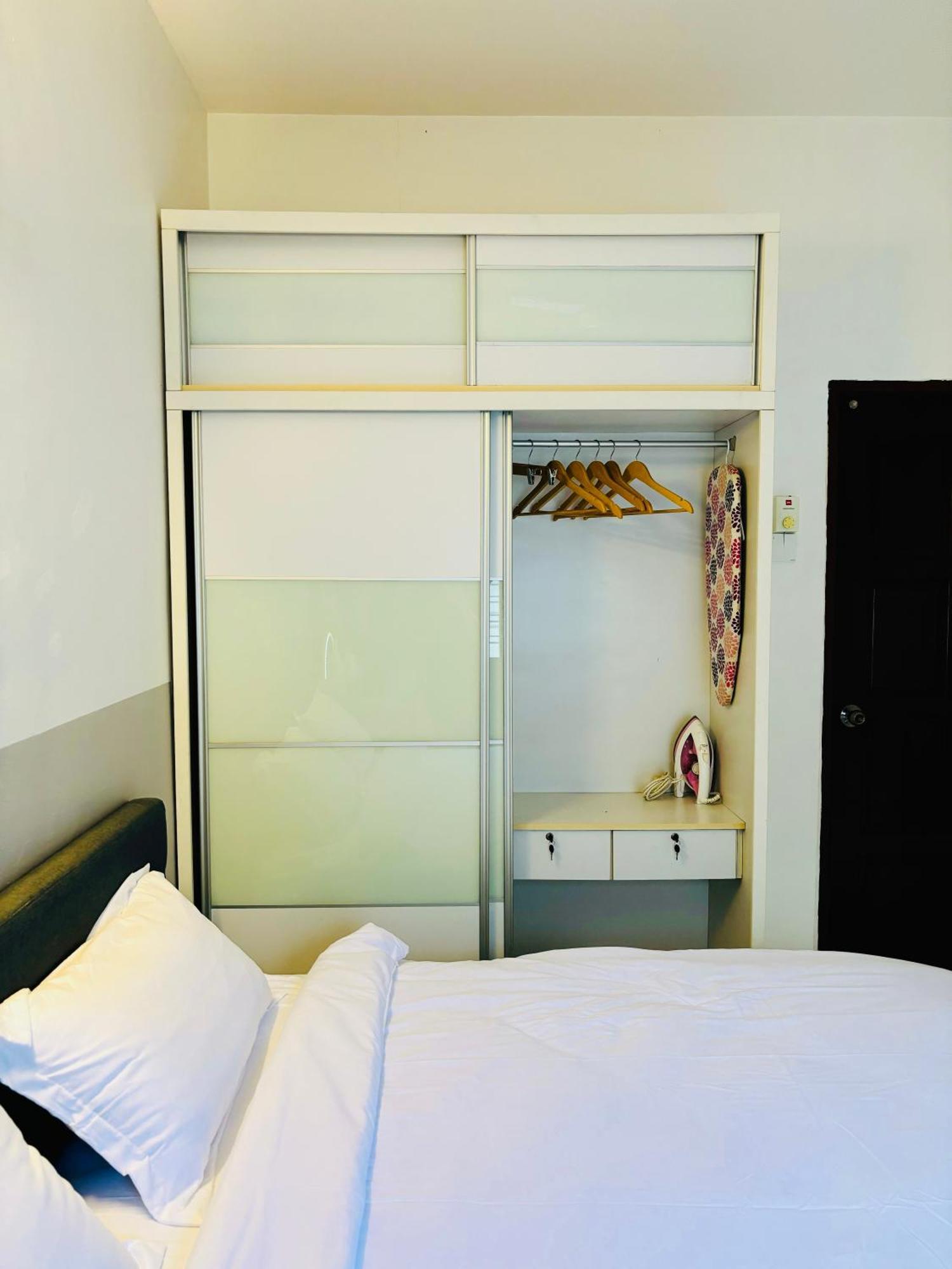 Rumah percutian Cozy Retreat In Tiara Lakeview By Iconique *